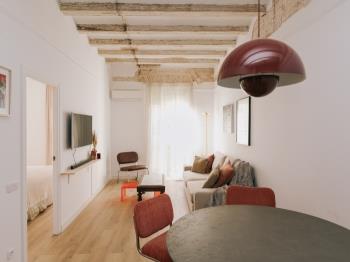 Bright Designer Flat in the Heart of Poble Sec - Apartament a Barcelona