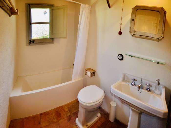 apartamentos ATA associacio Girona