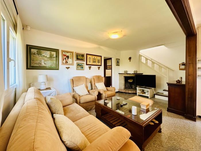apartamentos ATA associacio Girona