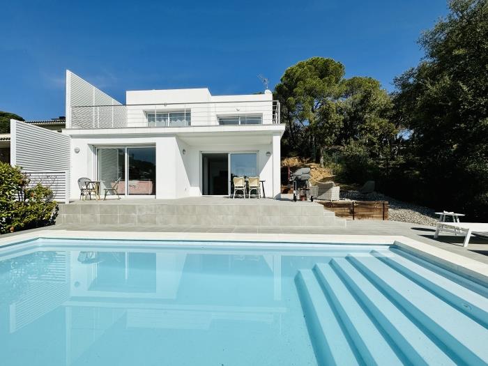 apartamentos ATA associacio Girona