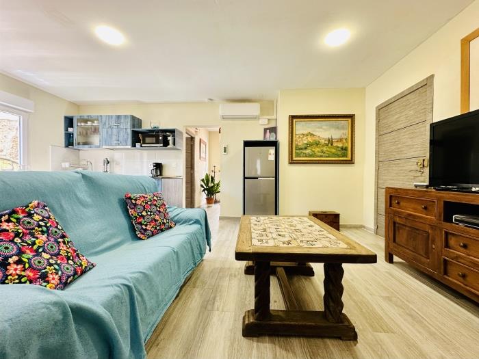 apartamentos ATA associacio Girona