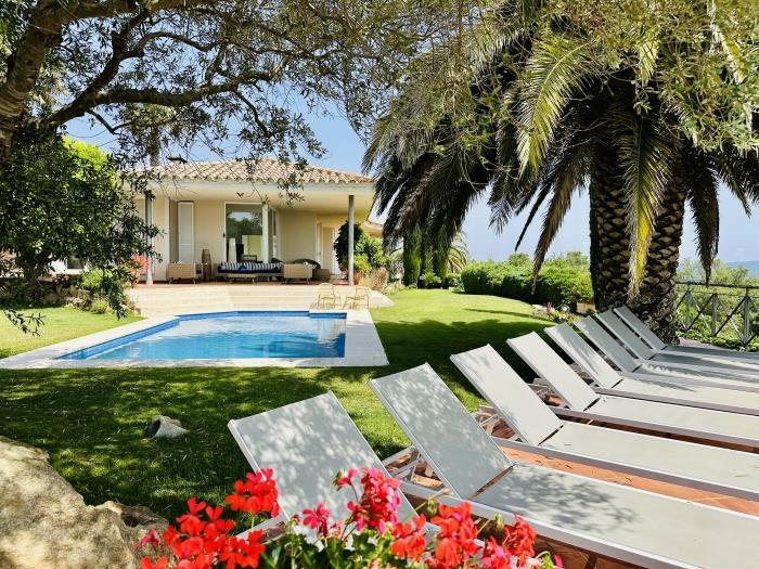 apartamentos ATA associacio Girona