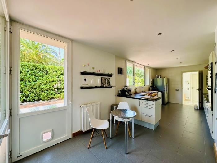 apartamentos ATA associacio Girona