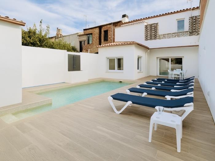 apartamentos ATA associacio Girona