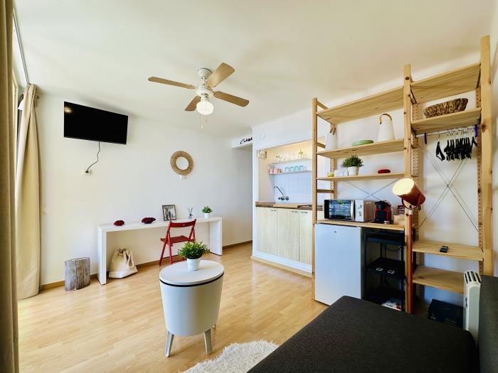 apartamentos ATA associacio Girona
