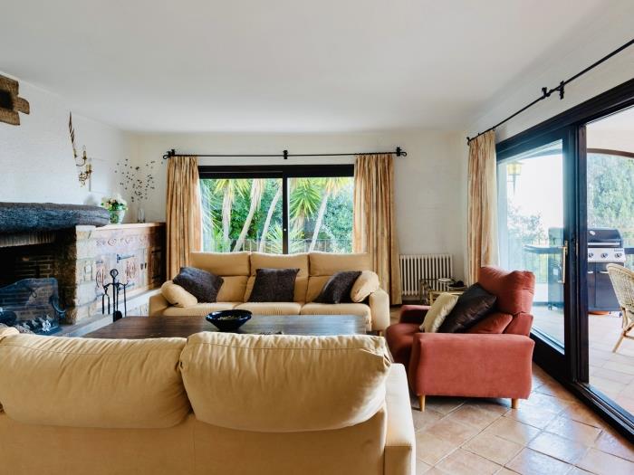 apartamentos ATA associacio Girona
