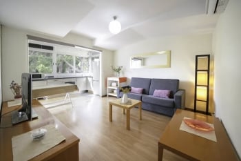 Dalia luminoso · Terraza · Centro y Playa - Apartamento en Castelldefels