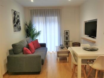 Apartament Modern flat in Girona center with patio, 2 BR and Wi-Fi