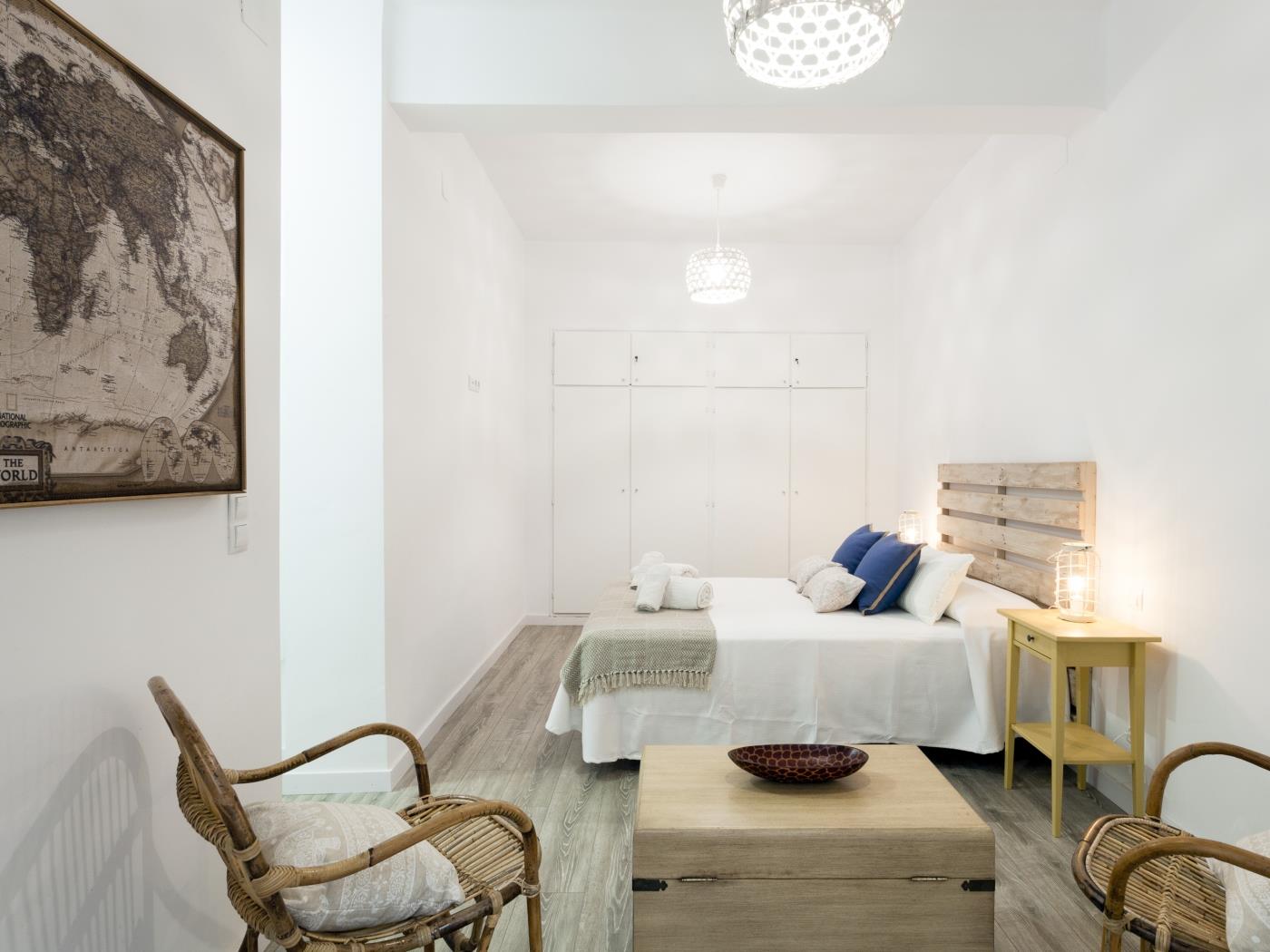 torres-de-serranos-purisima-4-bedrooms-8-pax-mercado-central-centro-historico-en-valencia