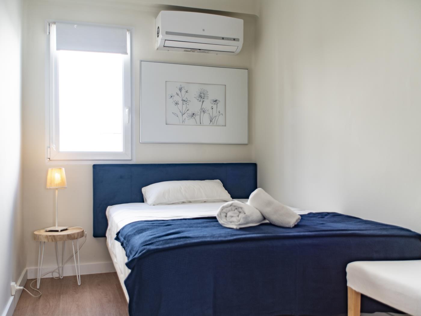 quiet-aparment-dowtown-plaza-cisneros-2-5-pax-en-ciutat-vella-en-valencia