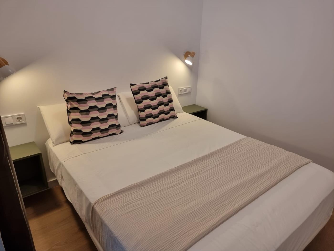 spectacular-apartment-with-all-the-amenities-en-valencia