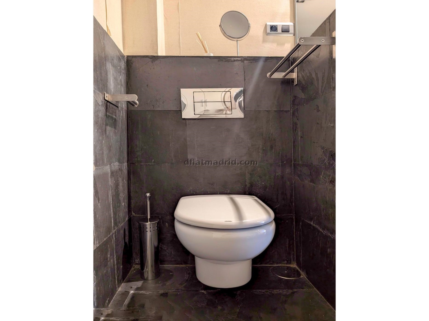 Apartamento exterior cerca de Serrano totalmente amueblado #209 en Madrid