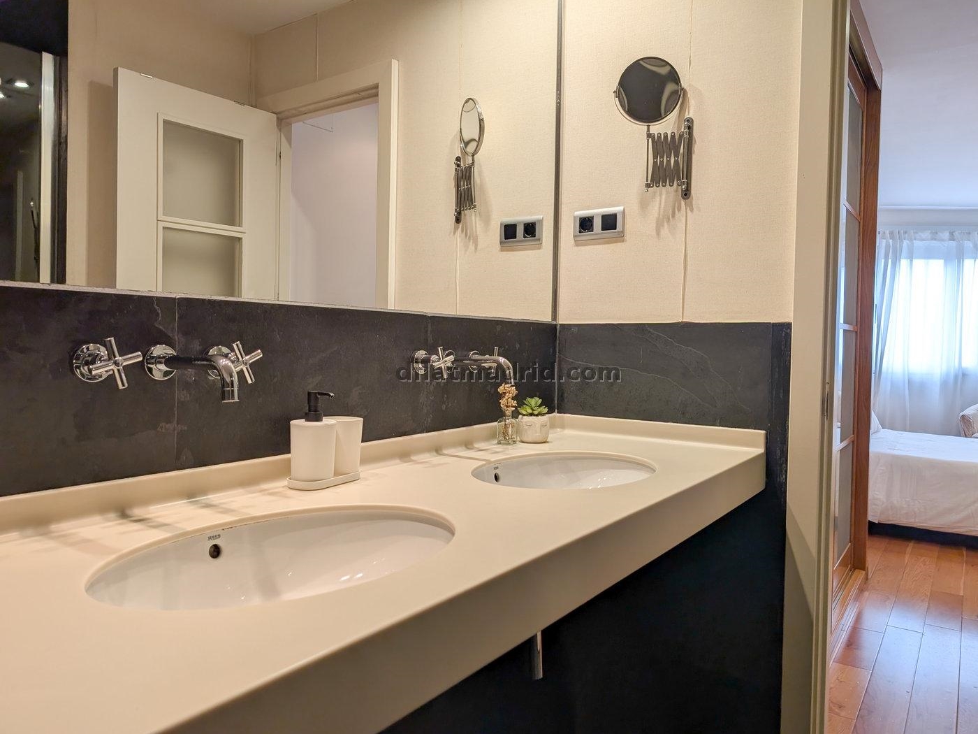 Apartamento exterior cerca de Serrano totalmente amueblado #209 en Madrid