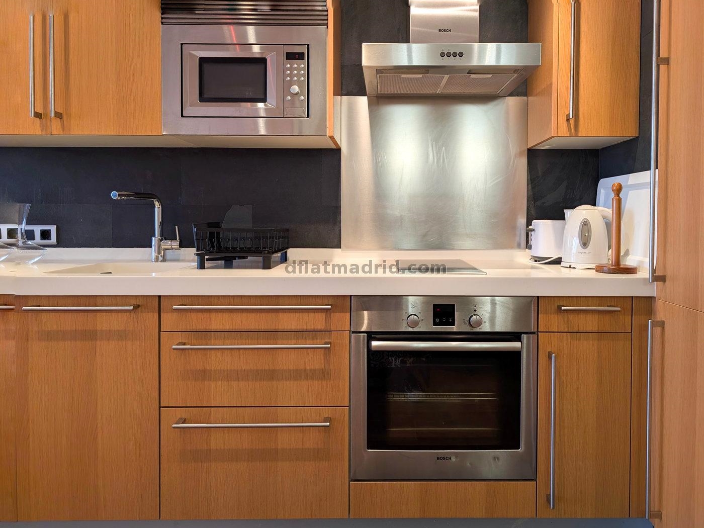 Apartamento exterior cerca de Serrano totalmente amueblado #209 en Madrid
