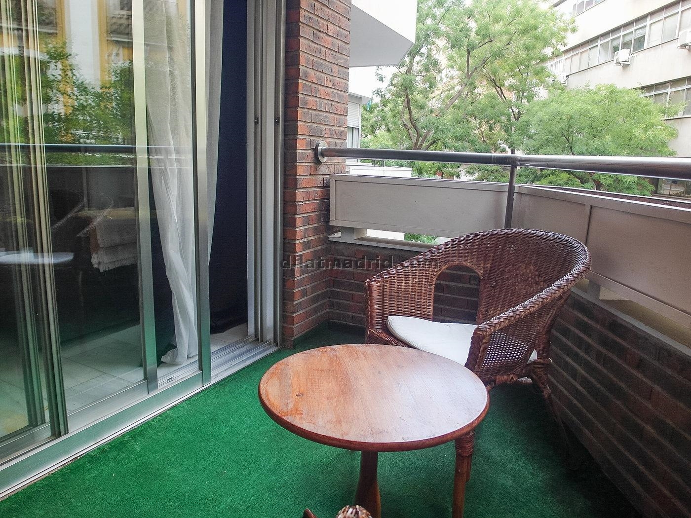 Apartamento exterior cerca de Serrano con terraza #227 en Madrid