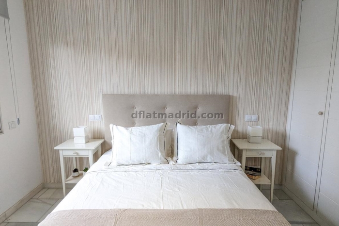 Apartamento exterior cerca de la Castellana con vistas #235 en Madrid