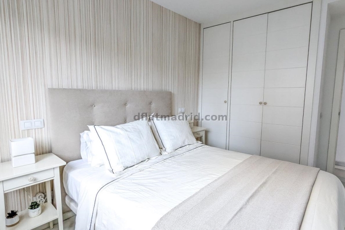 Apartamento exterior cerca de la Castellana con vistas #235 en Madrid