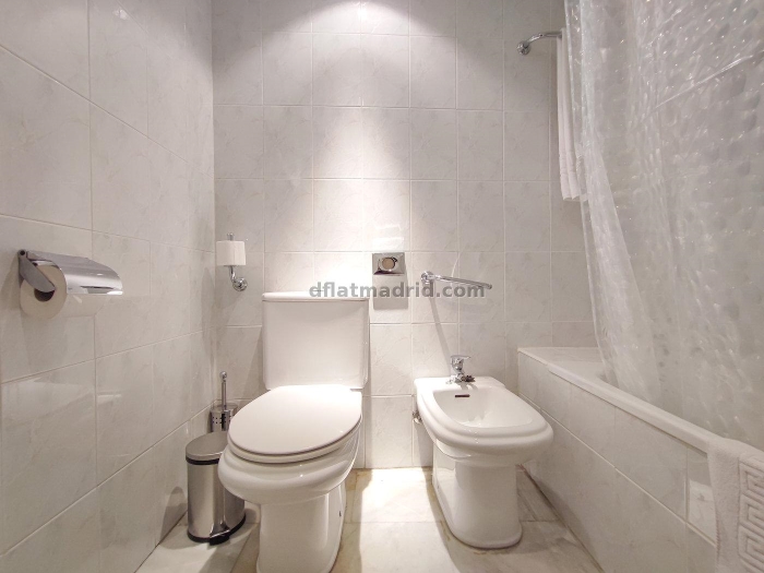 Apartamento exterior en Almagro muy silencioso #491 en Madrid