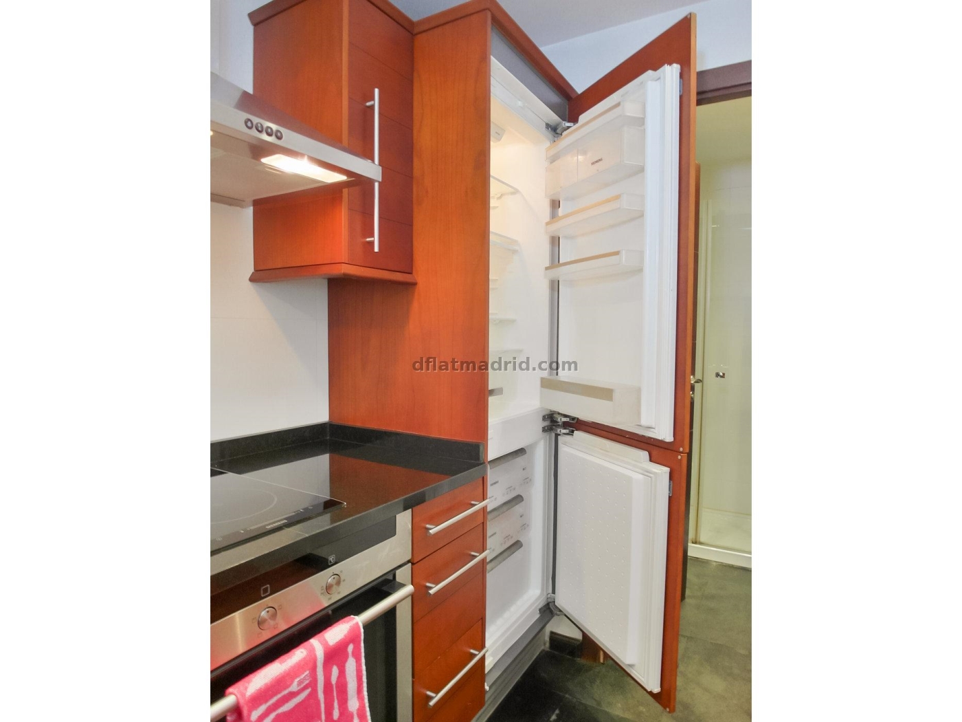 Apartamento exterior cerca de Serrano en area exclusiva #574 en Madrid