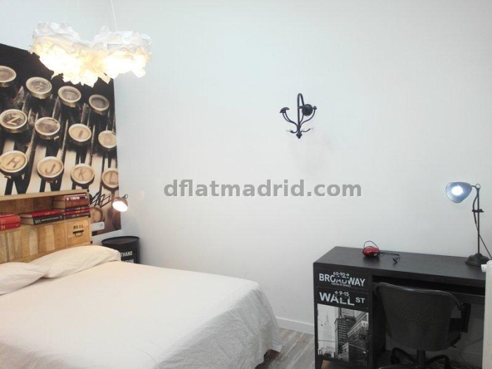 Apartamento Tranquilo en Centro de 2 Dormitorios #1639 en Madrid