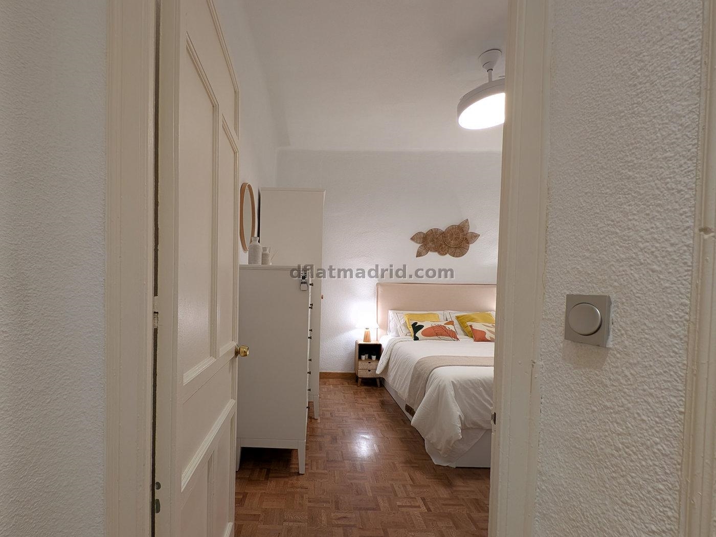 Spacious 3 Bedroom Apartment in Salamanca #123 in Madrid