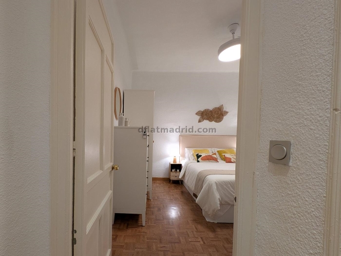 Spacious 3 Bedroom Apartment in Salamanca #123 in Madrid