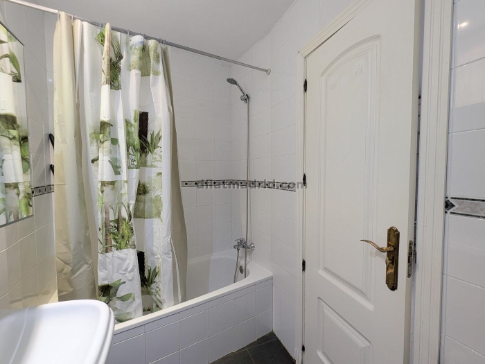 Bright Apartment in Centro of 1 Bedroom #324 in Madrid