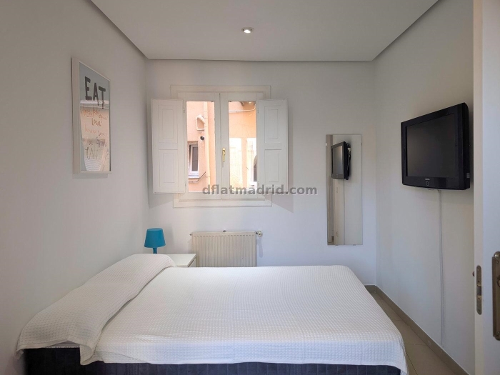 Bright Apartment in Centro of 1 Bedroom #324 in Madrid