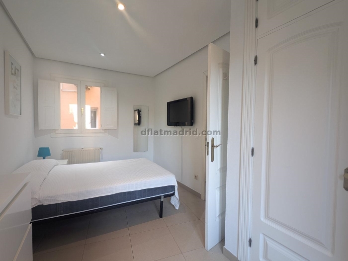 Bright Apartment in Centro of 1 Bedroom #324 in Madrid