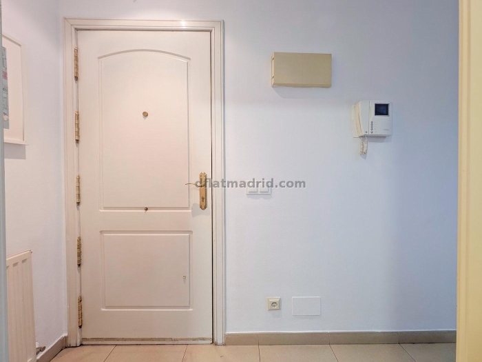 Bright Apartment in Centro of 1 Bedroom #324 in Madrid