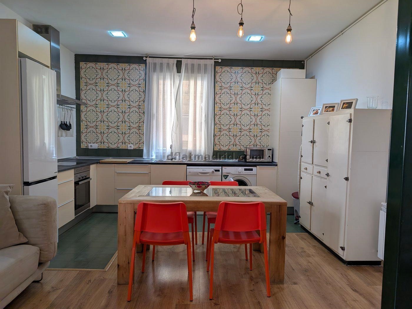 Apartamento Céntrico en Salamanca de 2 Dormitorios #811 en Madrid
