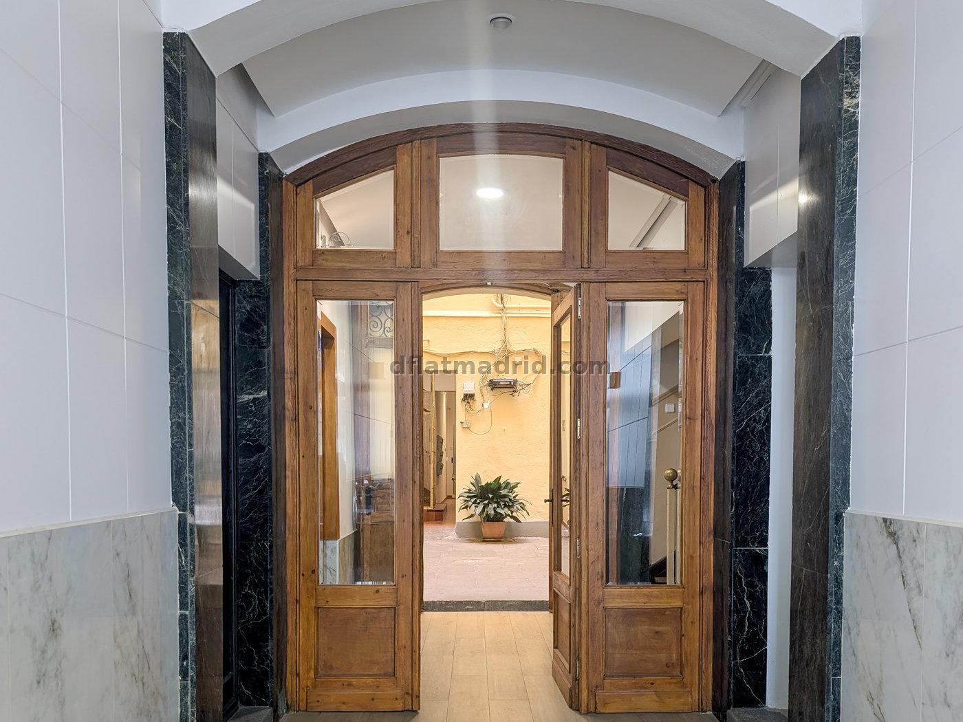 Apartamento Céntrico en Salamanca de 2 Dormitorios #811 en Madrid