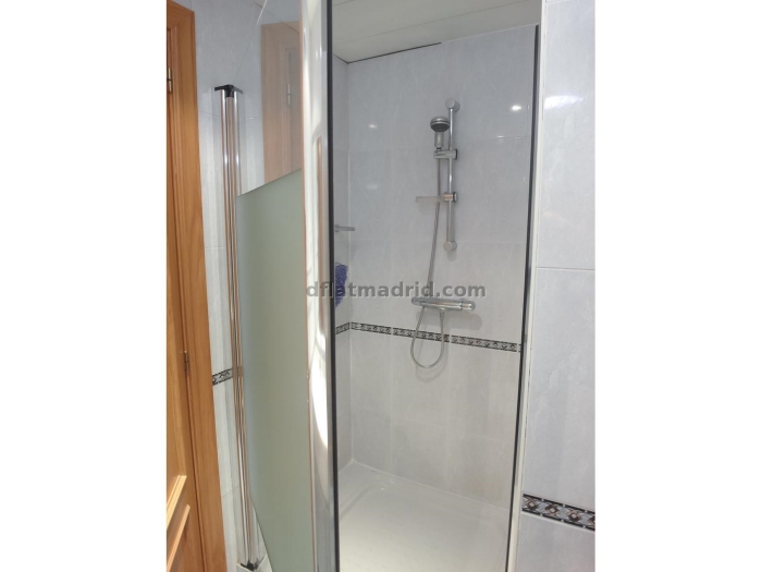 Apartamento Amplio en Centro de 3 Dormitorios #1189 en Madrid
