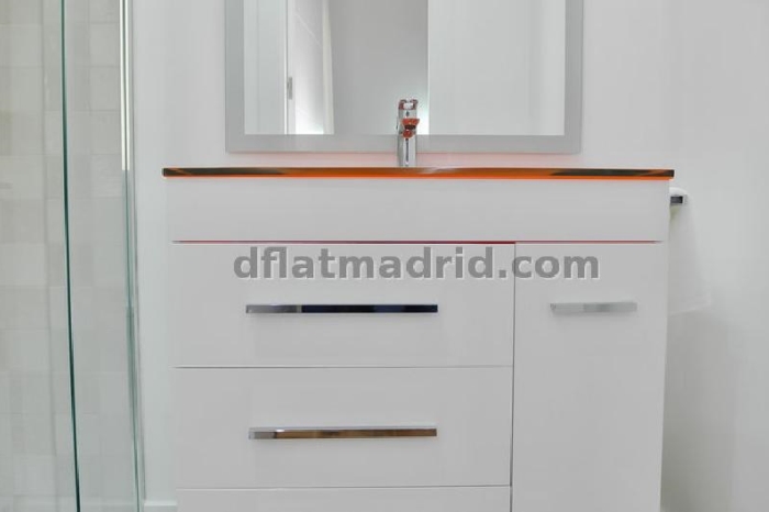 Apartamento Amplio en Retiro de 3 Dormitorios #1788 en Madrid
