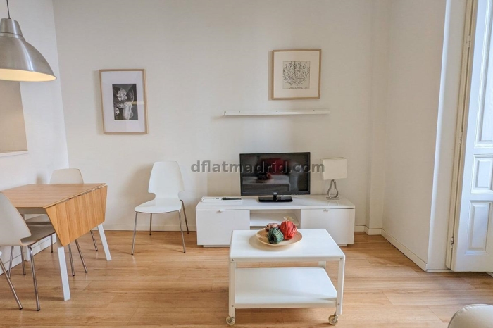 Apartamento en Centro de 3 Dormitorios #1020 en Madrid