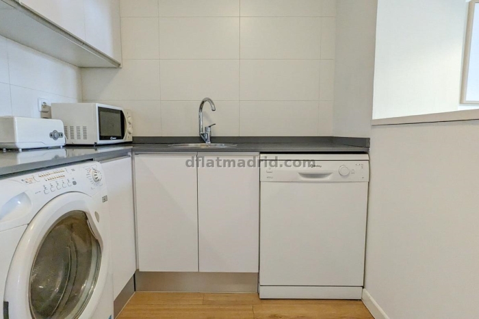 Apartamento en Centro de 3 Dormitorios #1020 en Madrid