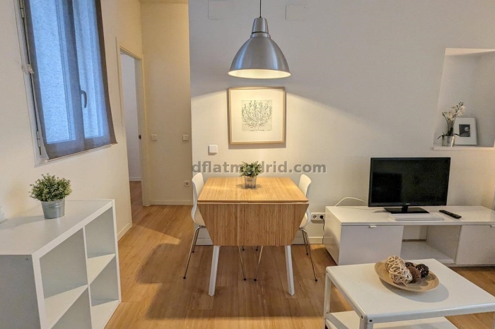 Apartamento en Centro de 3 Dormitorios #1020 en Madrid