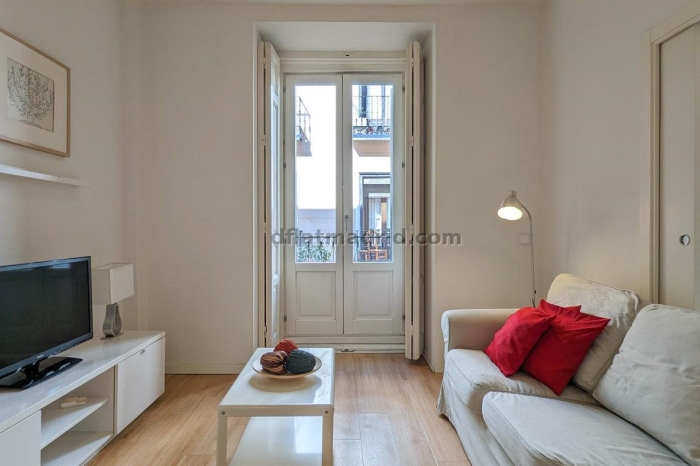 Apartamento en Centro de 3 Dormitorios #1020 en Madrid
