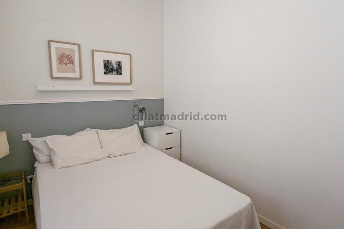 Apartamento en Centro de 3 Dormitorios #1020 en Madrid