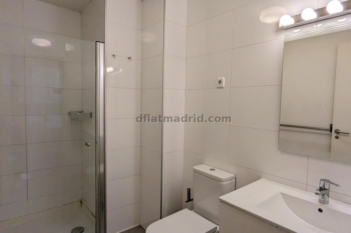 Apartamento en Centro de 3 Dormitorios #1020 en Madrid