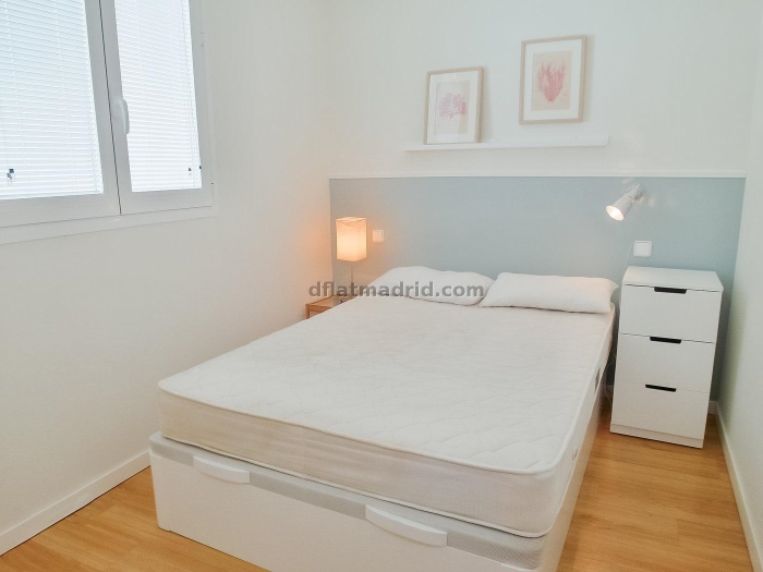 Apartamento Amplio en Centro de 3 Dormitorios 1025 en Madrid