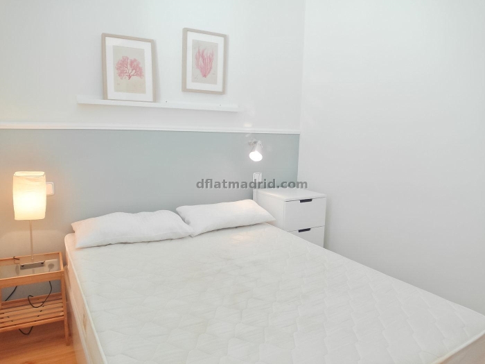 Apartamento Amplio en Centro de 3 Dormitorios 1025 en Madrid