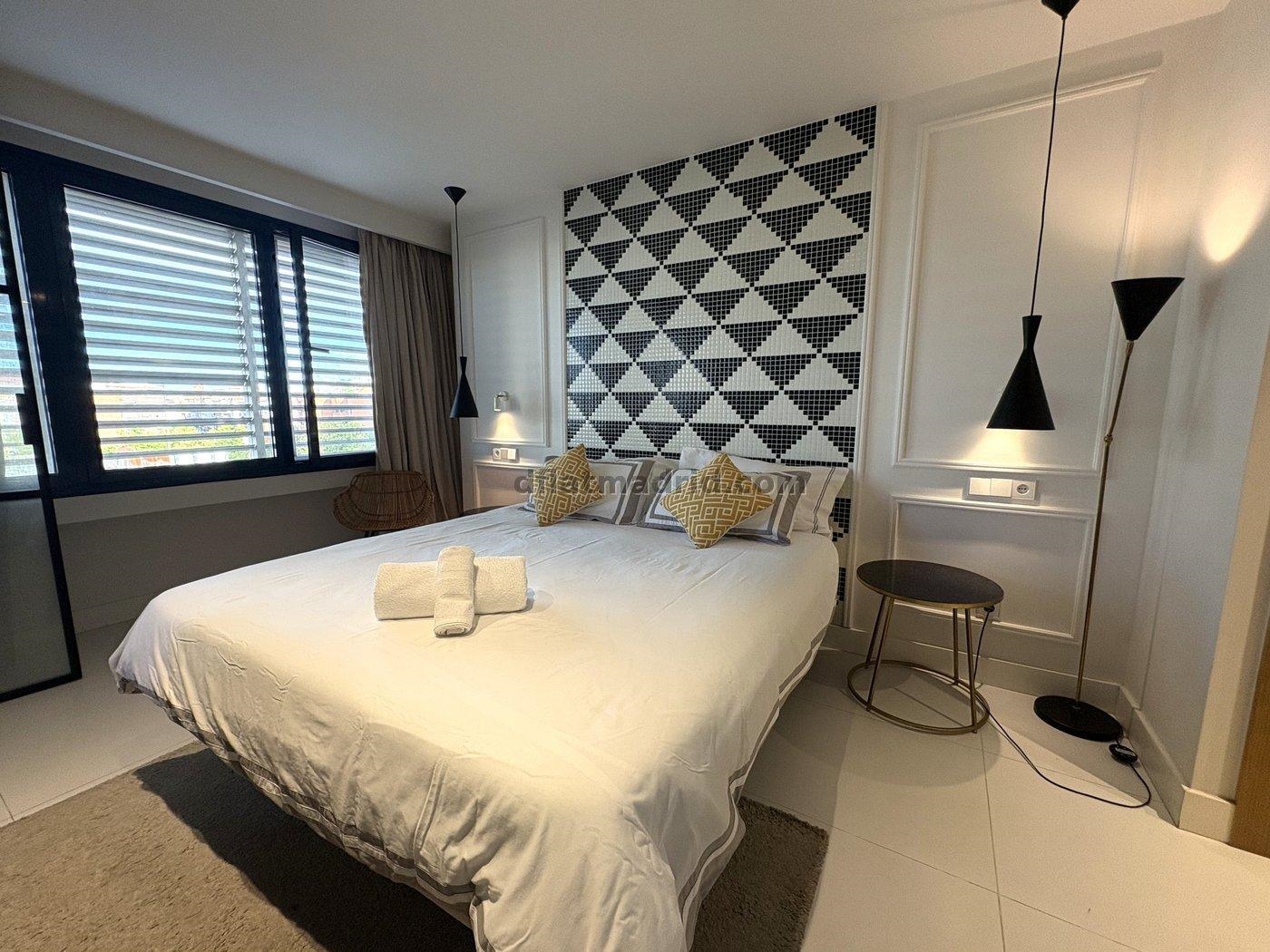 Apartamento Luminoso en Chamartin de 1 Dormitorio #1739 en Madrid