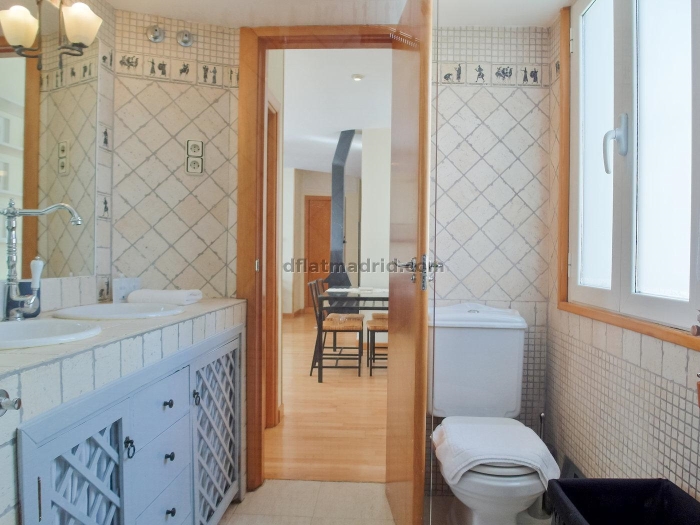 Penthouse with Terrace in Retiro of 2 Bedrooms #1594 in Madrid