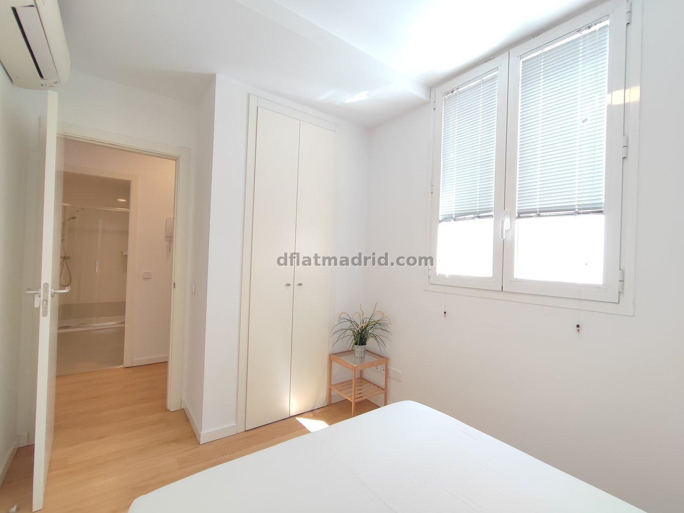 Apartamento Amplio en Centro de 3 Dormitorios#1030 en Madrid