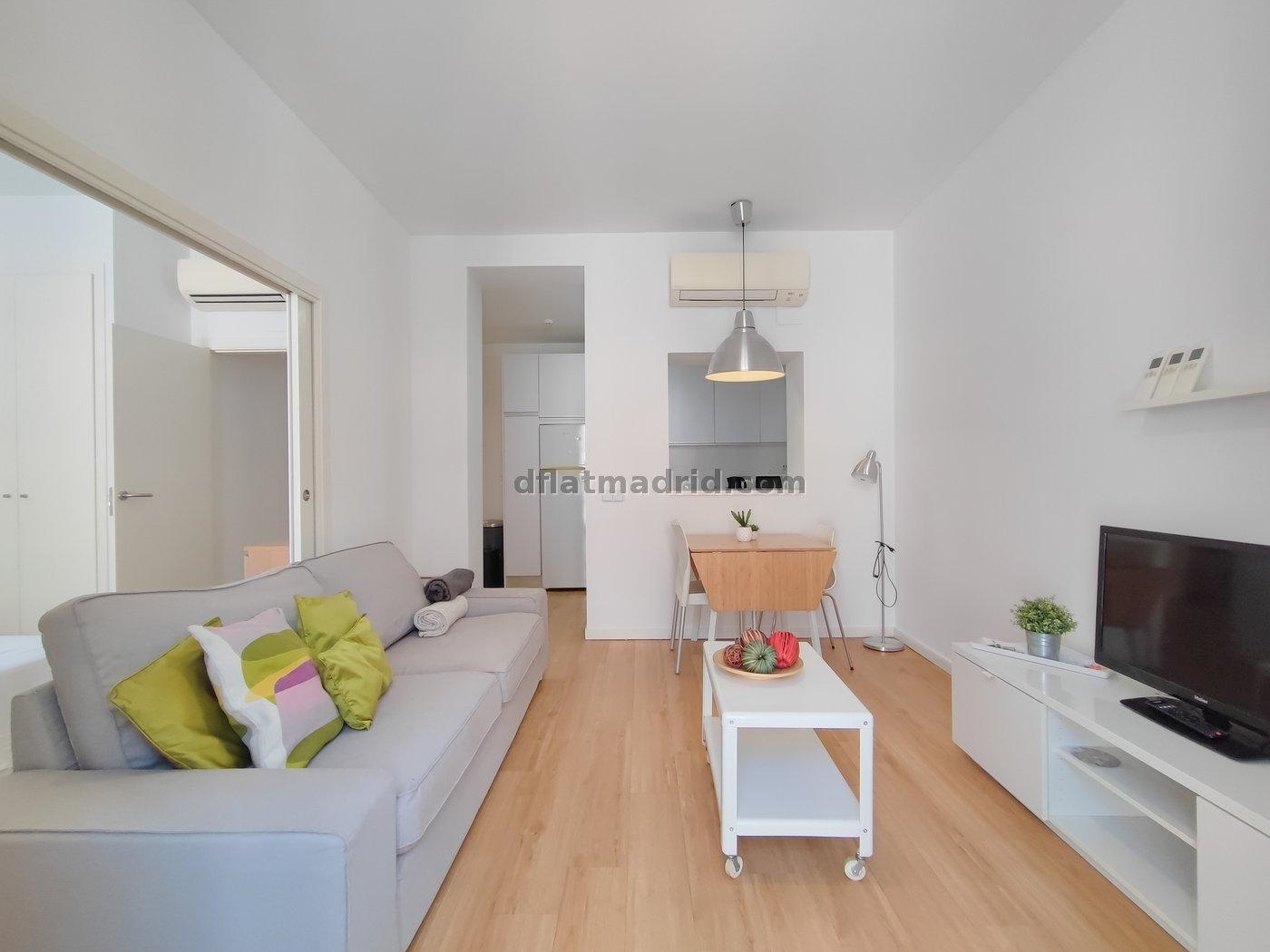 Apartamento Amplio en Centro de 3 Dormitorios#1030 en Madrid