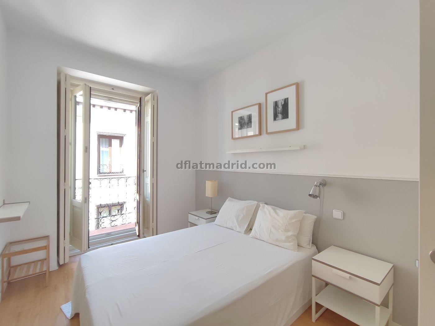 Apartamento Amplio en Centro de 3 Dormitorios#1030 en Madrid