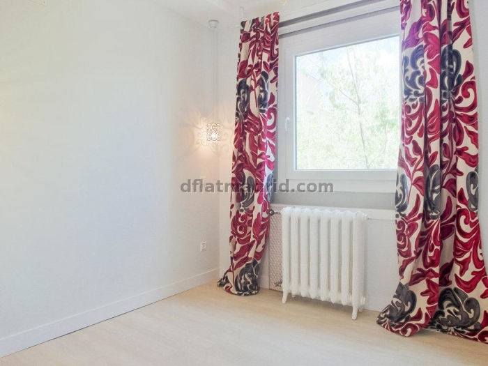 Spacious Apartment in Aluche of 3 Bedrooms #1807 in Madrid