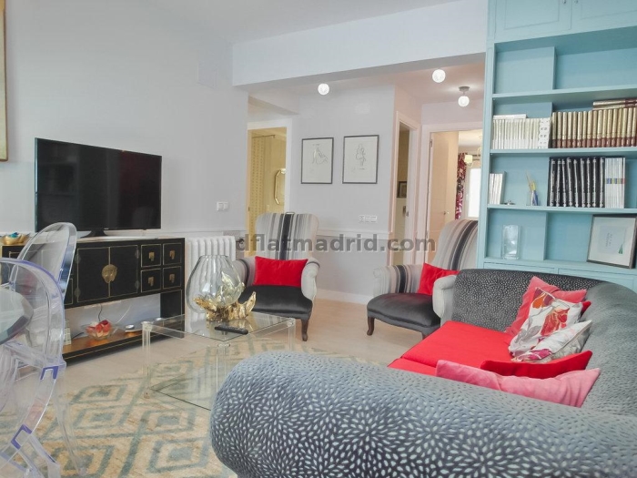 Spacious Apartment in Aluche of 3 Bedrooms #1807 in Madrid