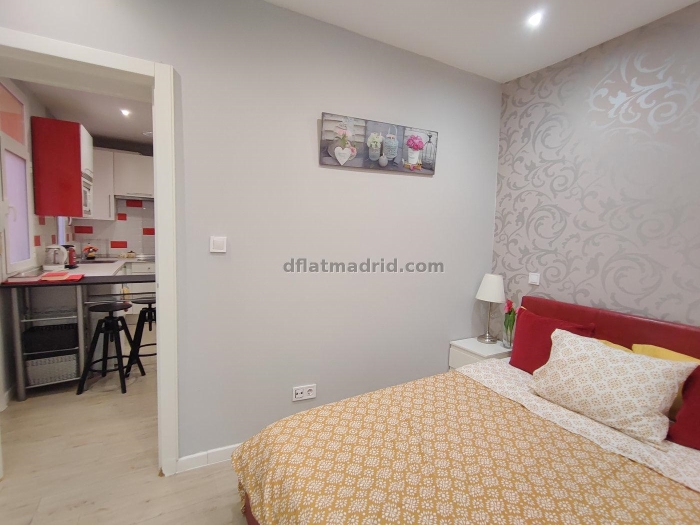 Apartamento Tranquilo en Centro de 1 Dormitorio #1812 en Madrid